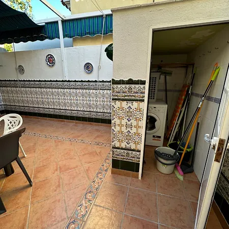Habitacion Privada En Frente De Universidad Homestay